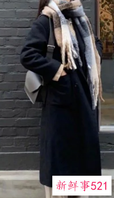 女生冬季酷酷的穿搭