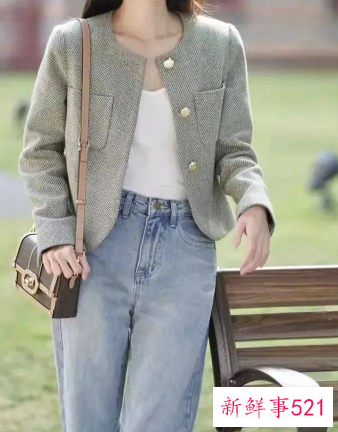 春天出游穿搭照相好看女