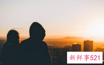 晚上与情人聊天怎么开头