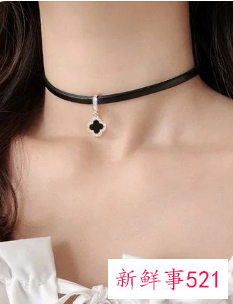 脖子短戴什么项链