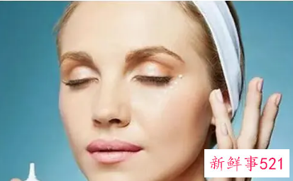 解决秋冬皮肤干燥起皮的方法