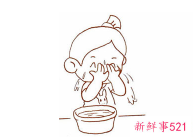 洗脸加白醋能不能美白