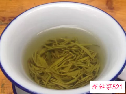 泡茶先倒水还是先倒茶
