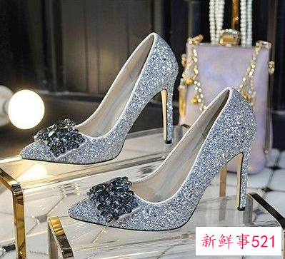 高跟鞋之前是给男生穿的