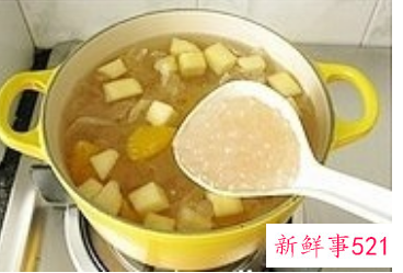 西米银耳羹做法