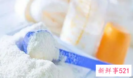 四个月婴儿多久喂一次奶粉