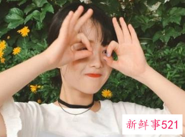 人每天对镜子笑会怎么样