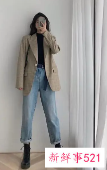 女生马丁靴搭配什么裤子好看图片