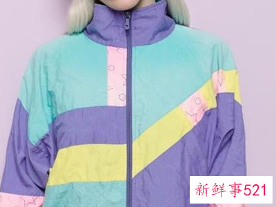 冬天卫裤怎么搭配上衣好看