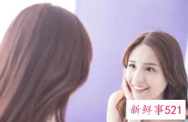人每天对镜子笑会怎么样