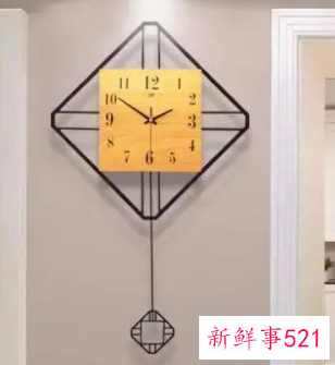 钟表适合挂在家里的什么地方