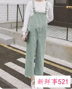 阔腿裤配什么凉鞋子好看