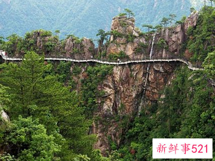 梦见山谷深谷峡谷是什么意思