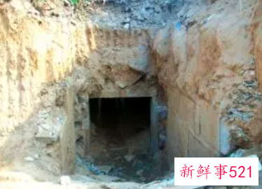 梦见古墓挖掘是什么意思