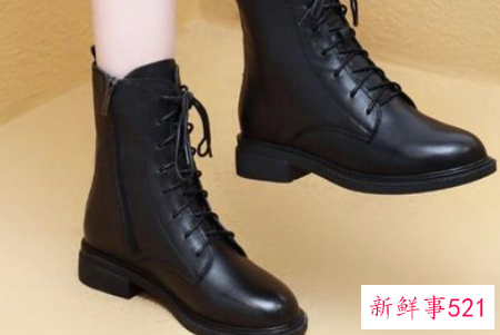 今年流行什么短靴女款