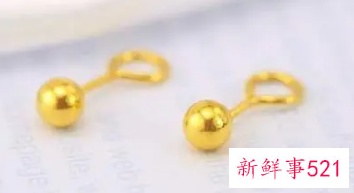 梦见戴耳环有什么意思