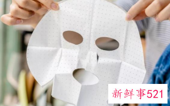 面膜上面的塑料纸的作用