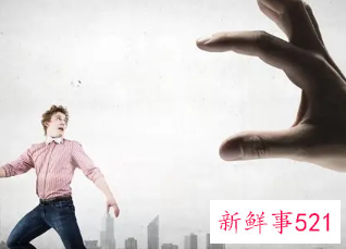 梦到自己不停逃跑躲藏被发现