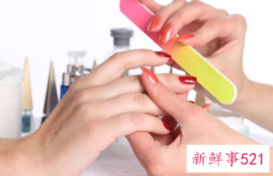 雕花指甲样式图片大全