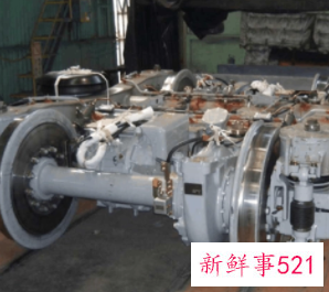 机车转向架作用