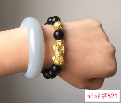 手上佩戴貔貅的禁忌