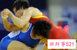 梦见摔跤是什么意思