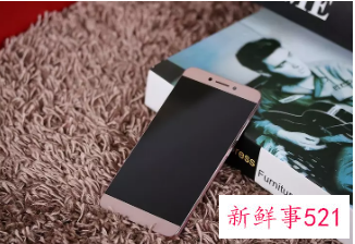 乐视推出新百元旗舰机 Y2 Pro