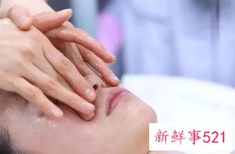 拍打脸部会促进护肤品吸收吗