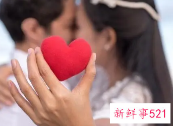 男女朋友感情升温的方法