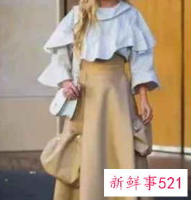 秋冬长款皮裙怎么搭配