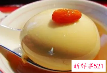 鸡蛋泡酒的美白方法有哪些