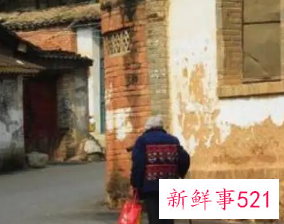 梦见已过世的奶奶又活了