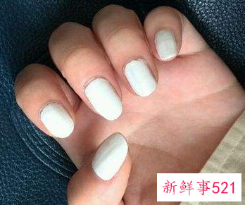 怎样涂指甲油好看简单