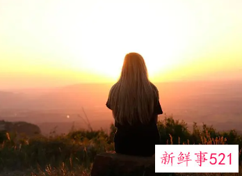 女人成熟气质高贵网名带符号