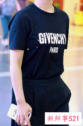 夏季穿白色还是黑色