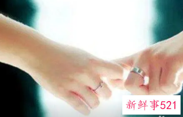 为什么被男生牵手会慌张