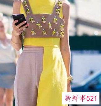 什么颜色的衣服穿着显白女