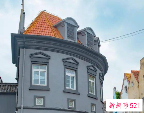 南山海边有休闲的地方吗