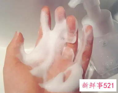 沐浴露洗脸一次会怎样