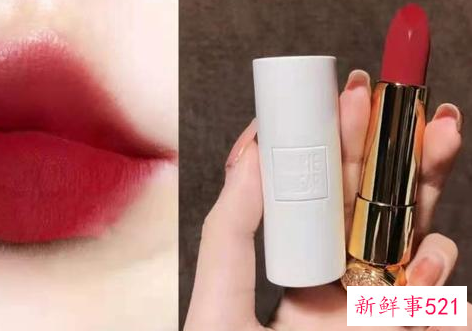 白皮涂什么颜色的口红