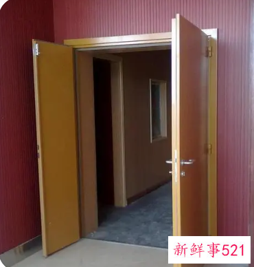 大门隔音不好怎么处理