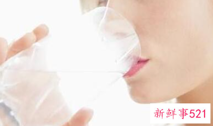 脸部皮肤缺水怎么办