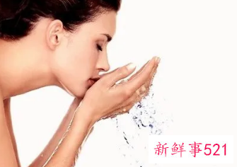 皮肤怎么变得细腻光滑