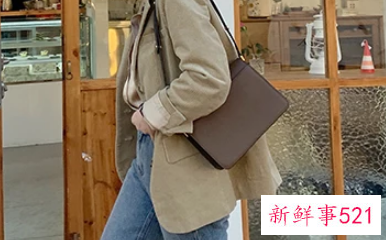 小香风外套是正装吗