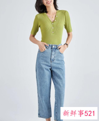 40岁的中年女性穿什么颜色