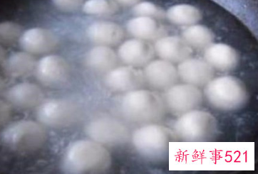 醪糟汤圆冷水煮还是热水煮