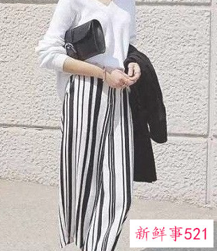 黑白条纹裤子搭配什么上衣