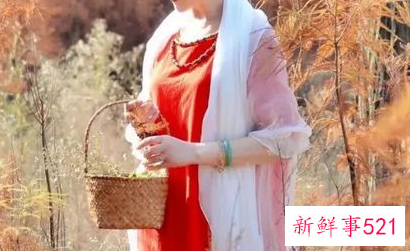 中老年人拍照姿势