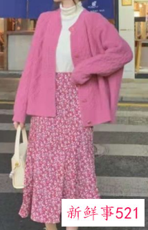 下身裙子搭配什么外套