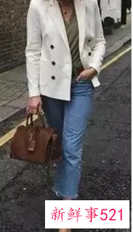 西装牛仔裤搭配什么鞋男